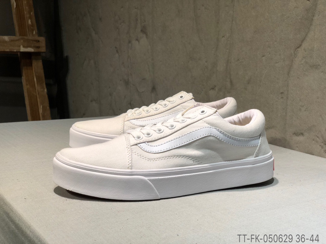 65 Vans Old Skool 万斯经典款帆布鞋