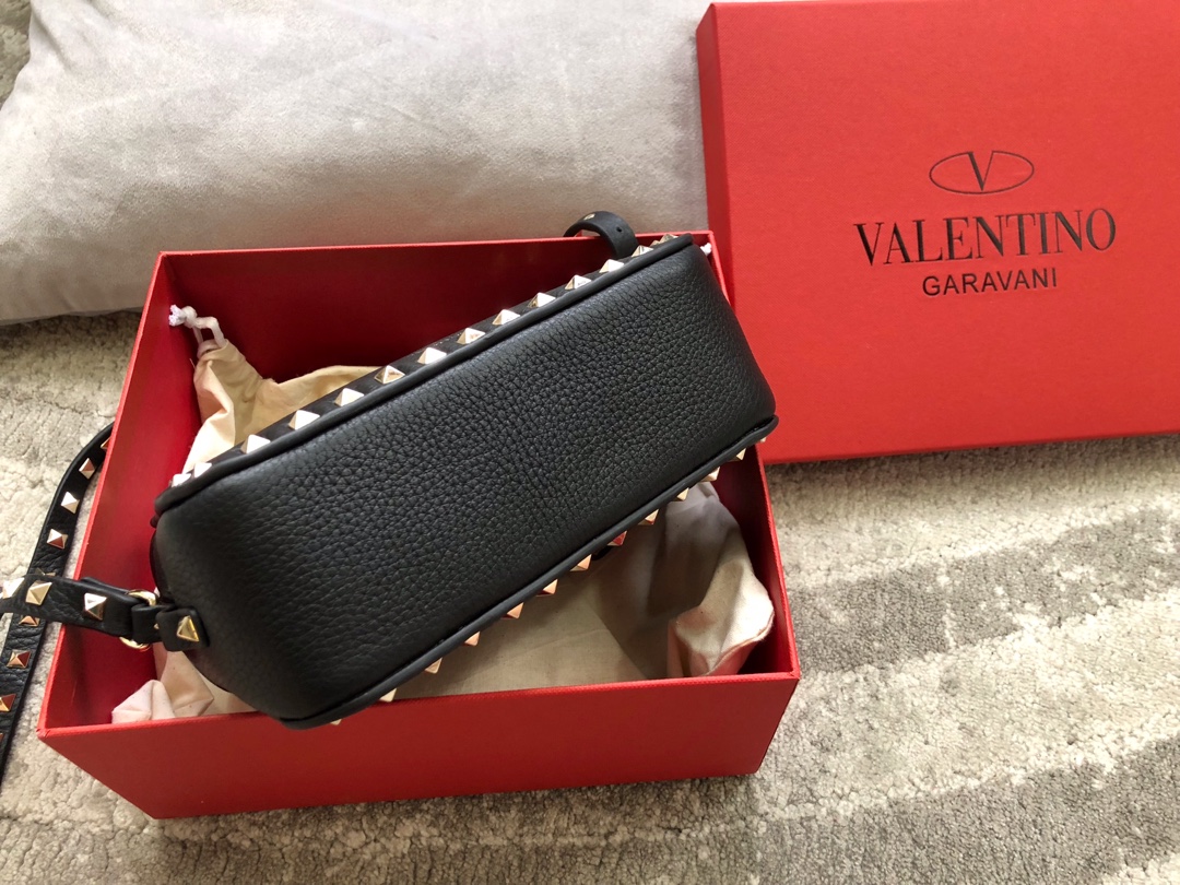 Valentino华伦天奴原版进口摔纹牛皮新款相机包00890