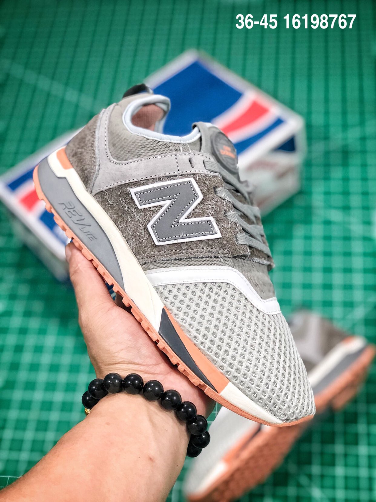 85全新非库存套现 实体 微商福利 New Balance 247 新百伦复古避震百搭慢跑鞋