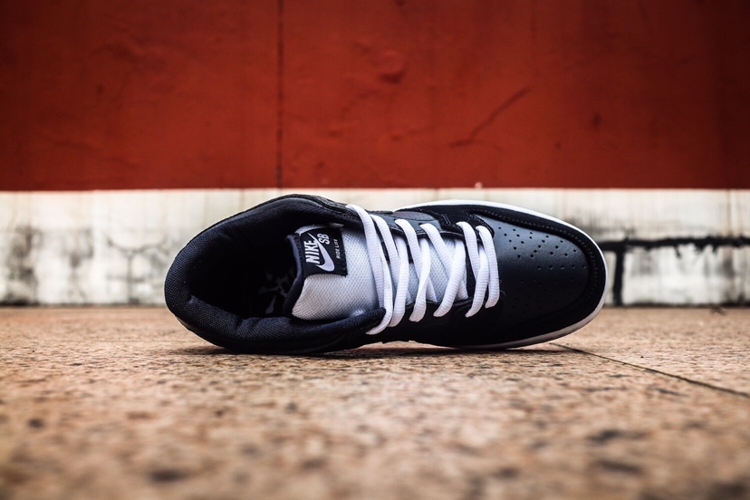 150纯原油蜡头层 Nike SB Dunk Low Verdy Girls Don't Cry 东京街头品牌联名 耐克滑板鞋 883232-442