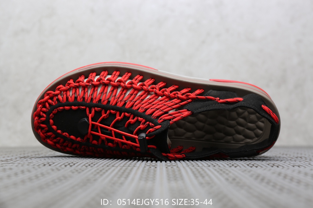 135卡特Cat 夏季新款凉鞋男士沙滩凉鞋罗马编织凉鞋