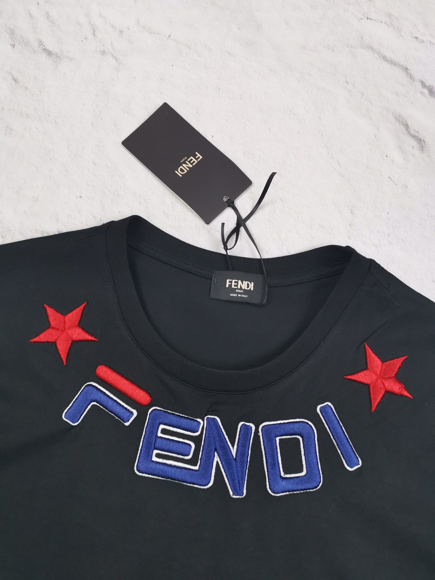 105Fendi × File 今年芬迪跟斐乐的联名款 强强联合 一炮而红