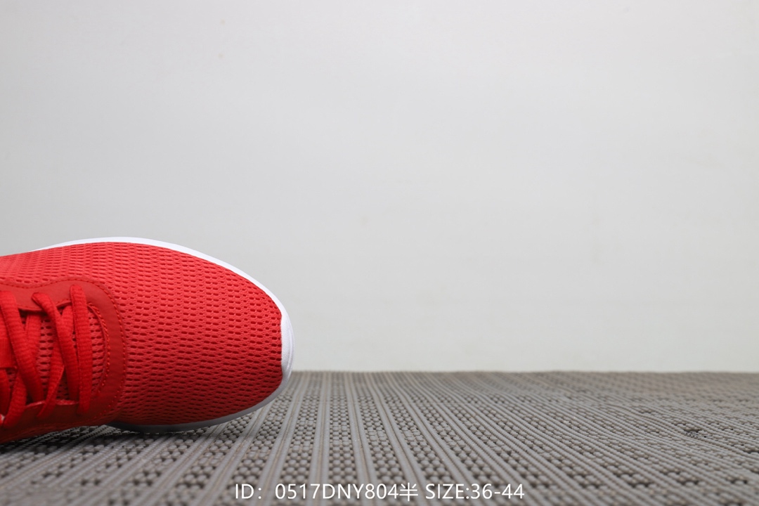 95  耐克Nike Tanjum 伦敦3代 带半码 男女款 超轻透气休闲跑鞋！号码：36-44