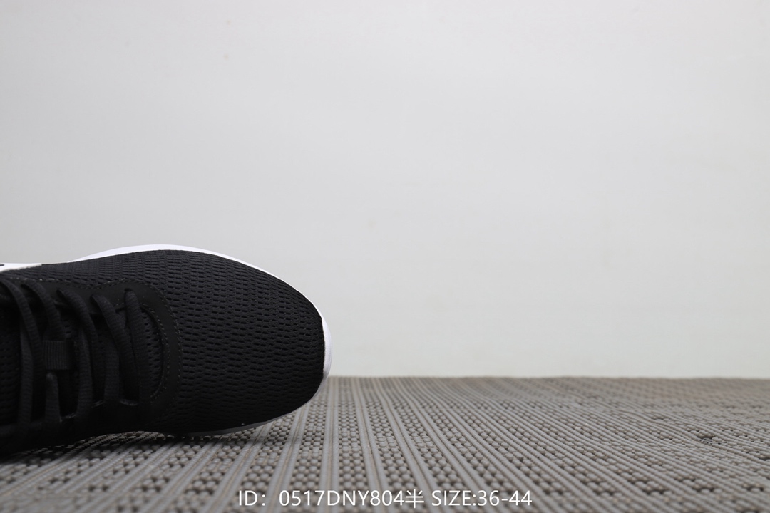 95  耐克Nike Tanjum 伦敦3代 带半码 男女款 超轻透气休闲跑鞋！号码：36-44