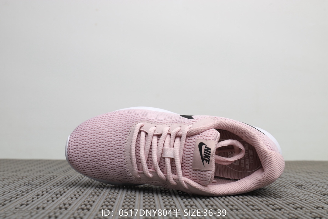 95  耐克Nike Tanjum 伦敦3代 带半码 男女款 超轻透气休闲跑鞋！号码：36-39