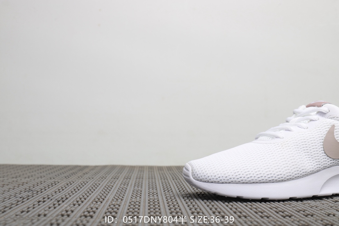 95  耐克Nike Tanjum 伦敦3代 带半码 男女款 超轻透气休闲跑鞋！号码：36-39