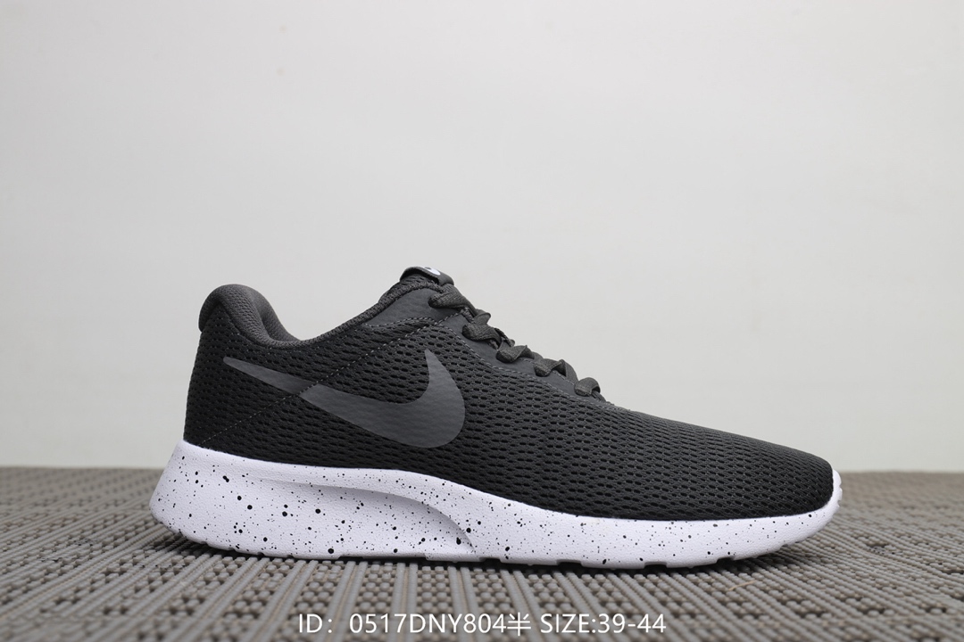 95   集图！耐克Nike Tanjum 伦敦3代 带半码 男女款 超轻透气休闲跑鞋！号码：36-44