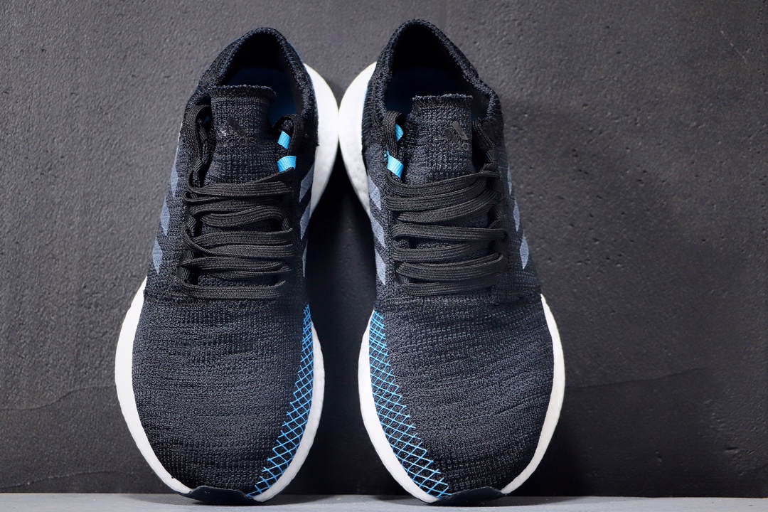 220公司级 阿迪达斯 PureBoost 针织爆米花跑步鞋 EE4675