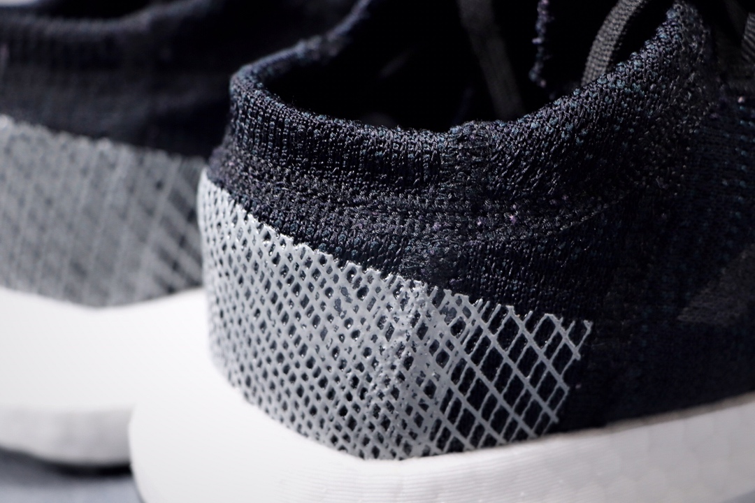 220公司级 阿迪达斯 PureBoost 针织爆米花跑步鞋AH2319