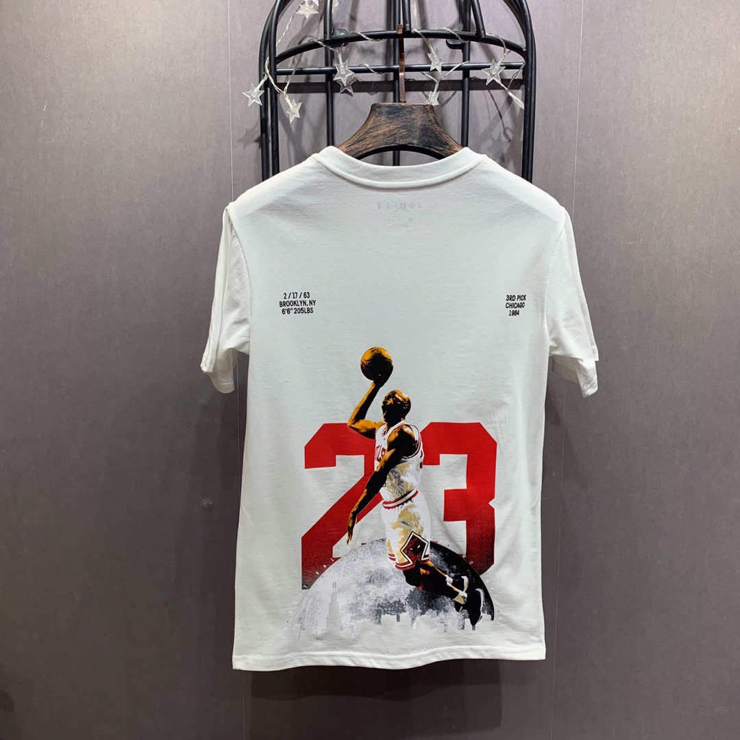 60 NIKE耐克篮球短袖2019夏新款休闲运动衫跑步纯棉透气T恤AQ3735-010 专柜同步