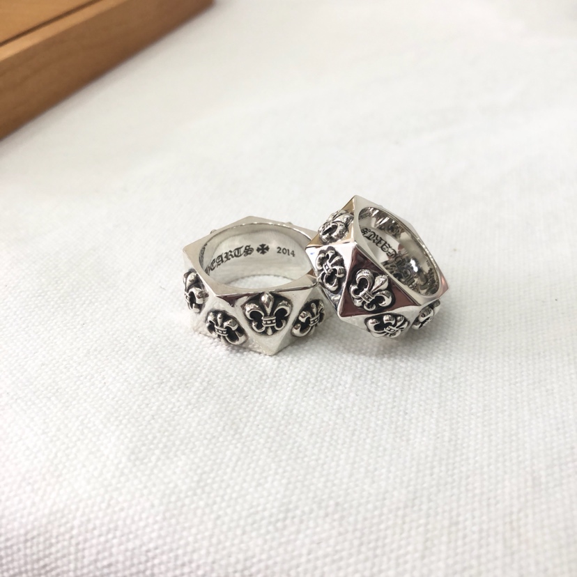 Chrome Hearts 克罗心Chrome Hearts 款戒指