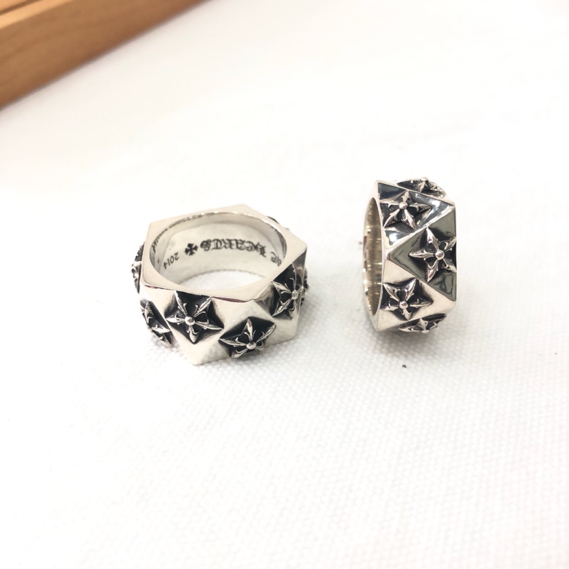 Chrome Hearts 克罗心Chrome Hearts 款戒指