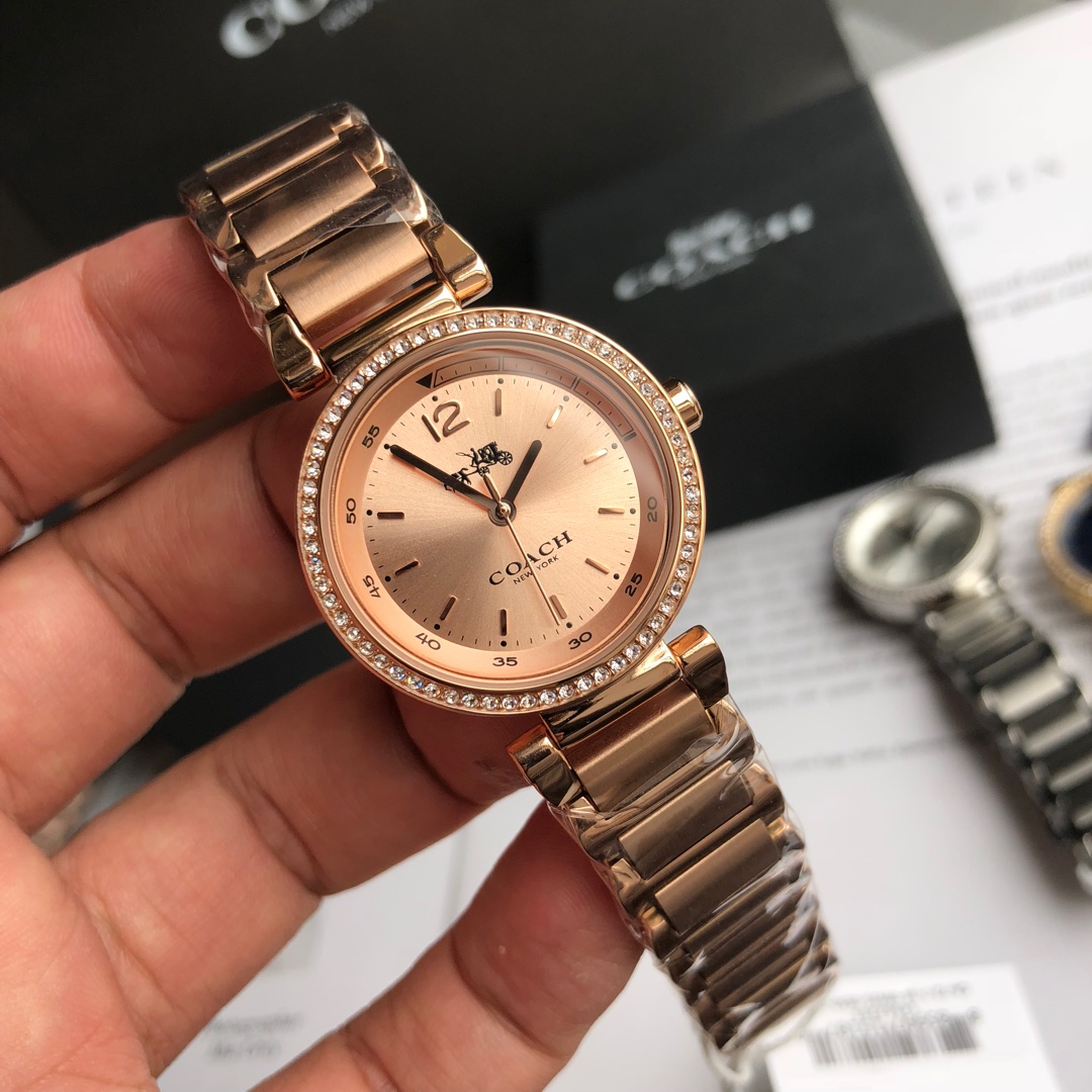 Часы Coach