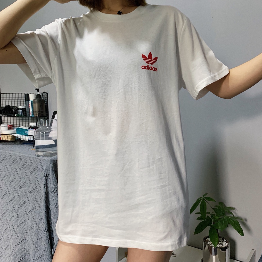 55 最新款adidas阿迪达斯三叶草胸前经典小logo 后背大logo短袖T恤 男女情侣款Ins小红书爆款 舒适百搭