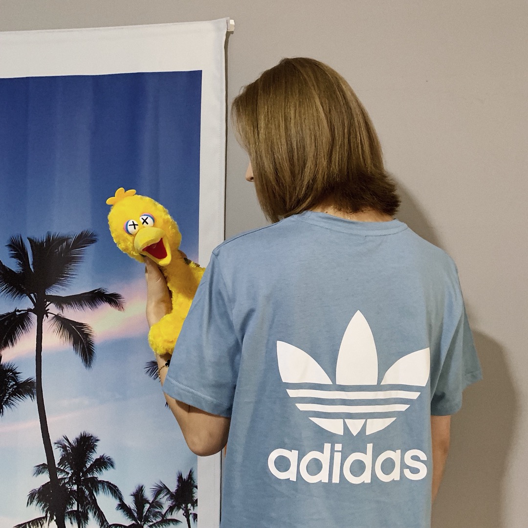 55 最新款adidas阿迪达斯三叶草胸前经典小logo 后背大logo短袖T恤 男女情侣款Ins小红书爆款 舒适百搭