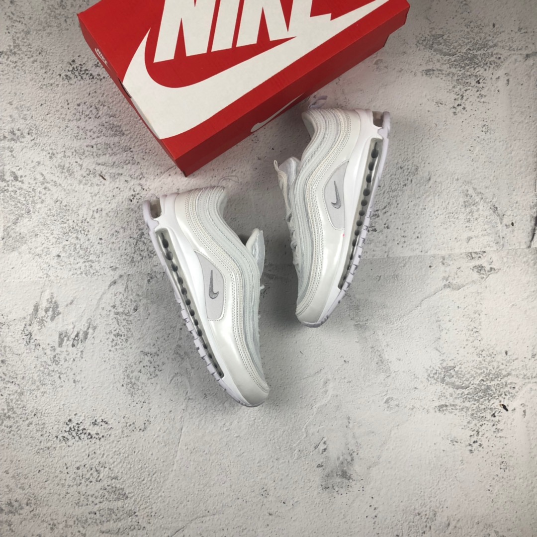 130。NIKE AIR MAX 97子弹 3M“白子弹联名弹” 复古全掌气垫跑步鞋 货号：884421 001