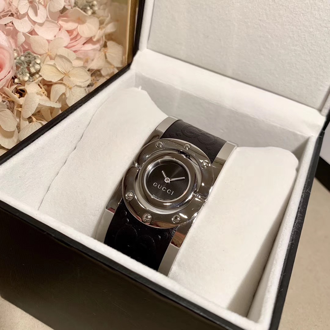 Gucci 古驰-Gucc手镯系列腕表 高品质 细节完全原装 316L精钢材质 天然珍珠贝母字面