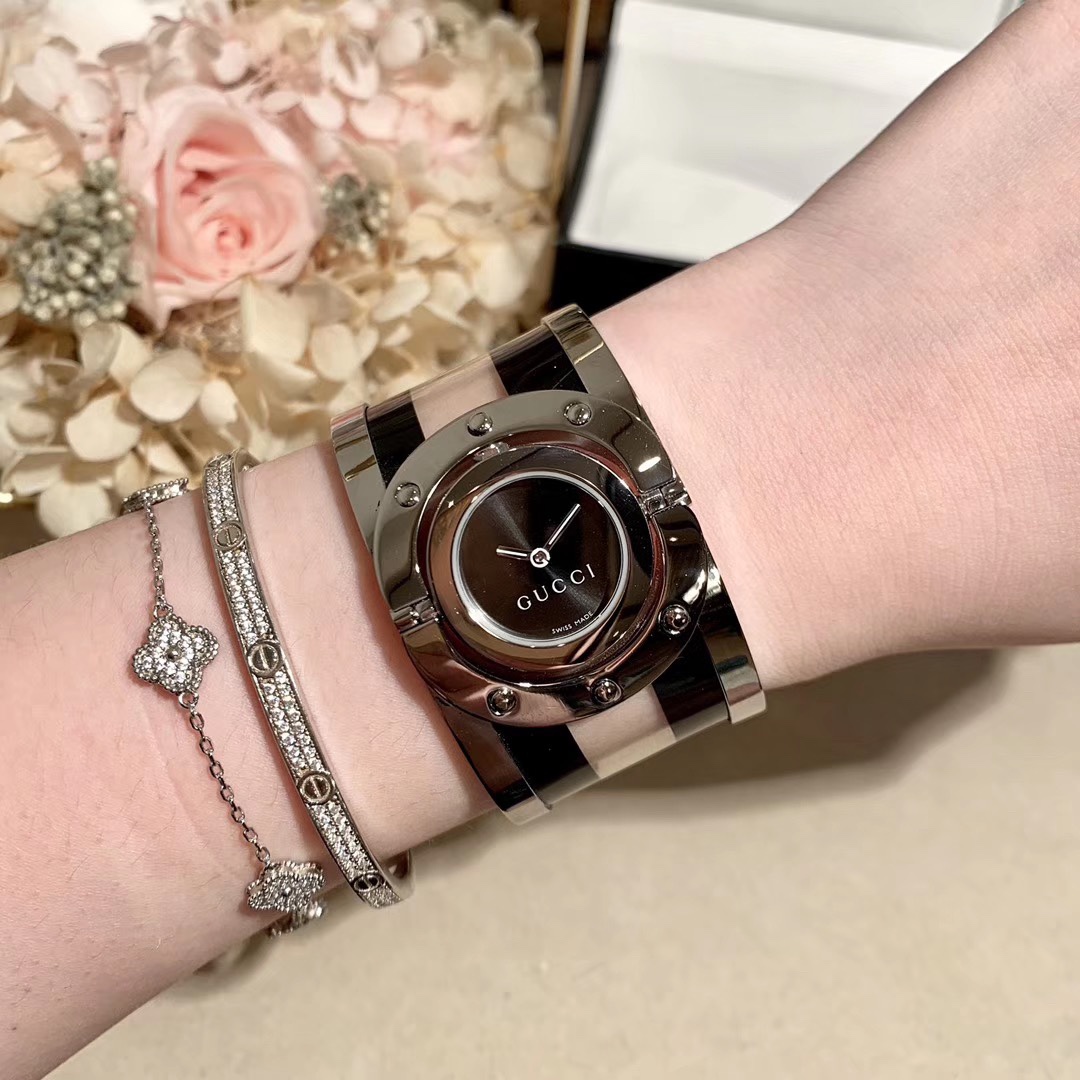 Gucci 古驰-Gucc手镯系列腕表 高品质 细节完全原装 316L精钢材质 天然珍珠贝母字面