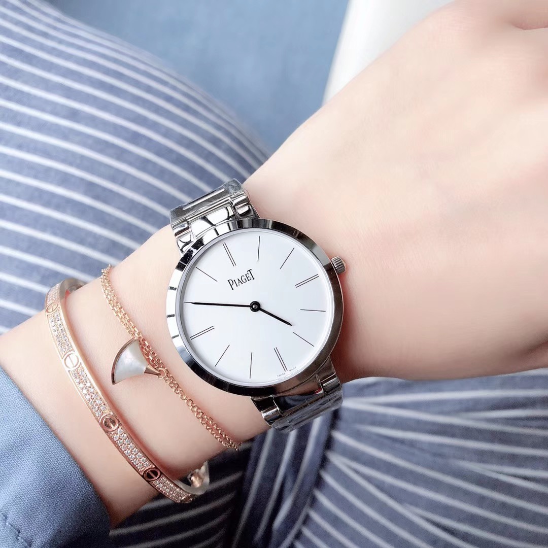Piaget 伯爵 ALTIPLANO系列 G0A40109 白色 男装38毫米 女装33毫米 男女对表 蓝宝石玻璃镜面 瑞士超薄机芯 干净利落简洁乳白色的表盘上时 分显示功能