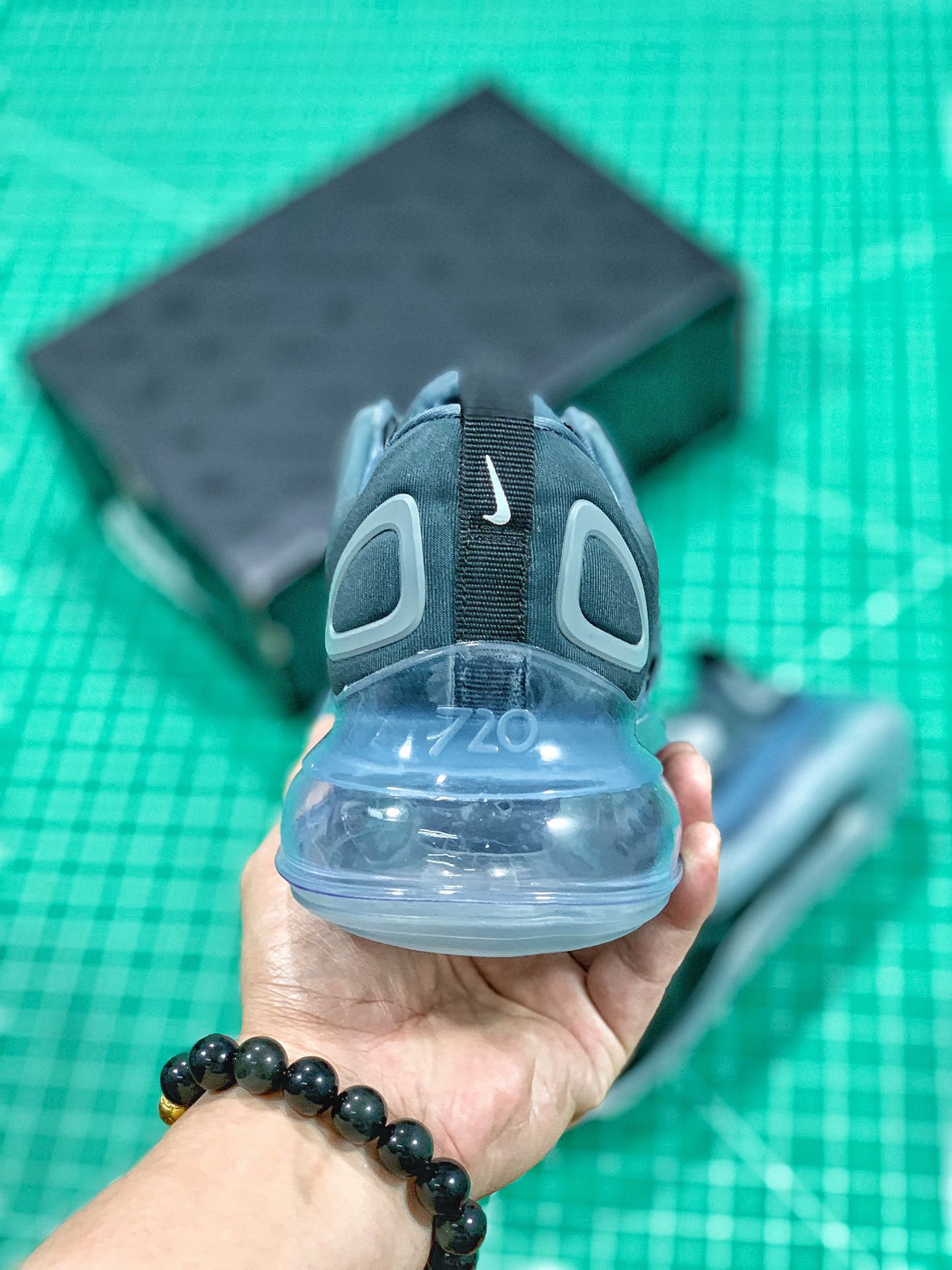 190市场原来220 品质 市场顶级 公司级，黑盒系列，真标半码！Nike Air Max 720 天眼