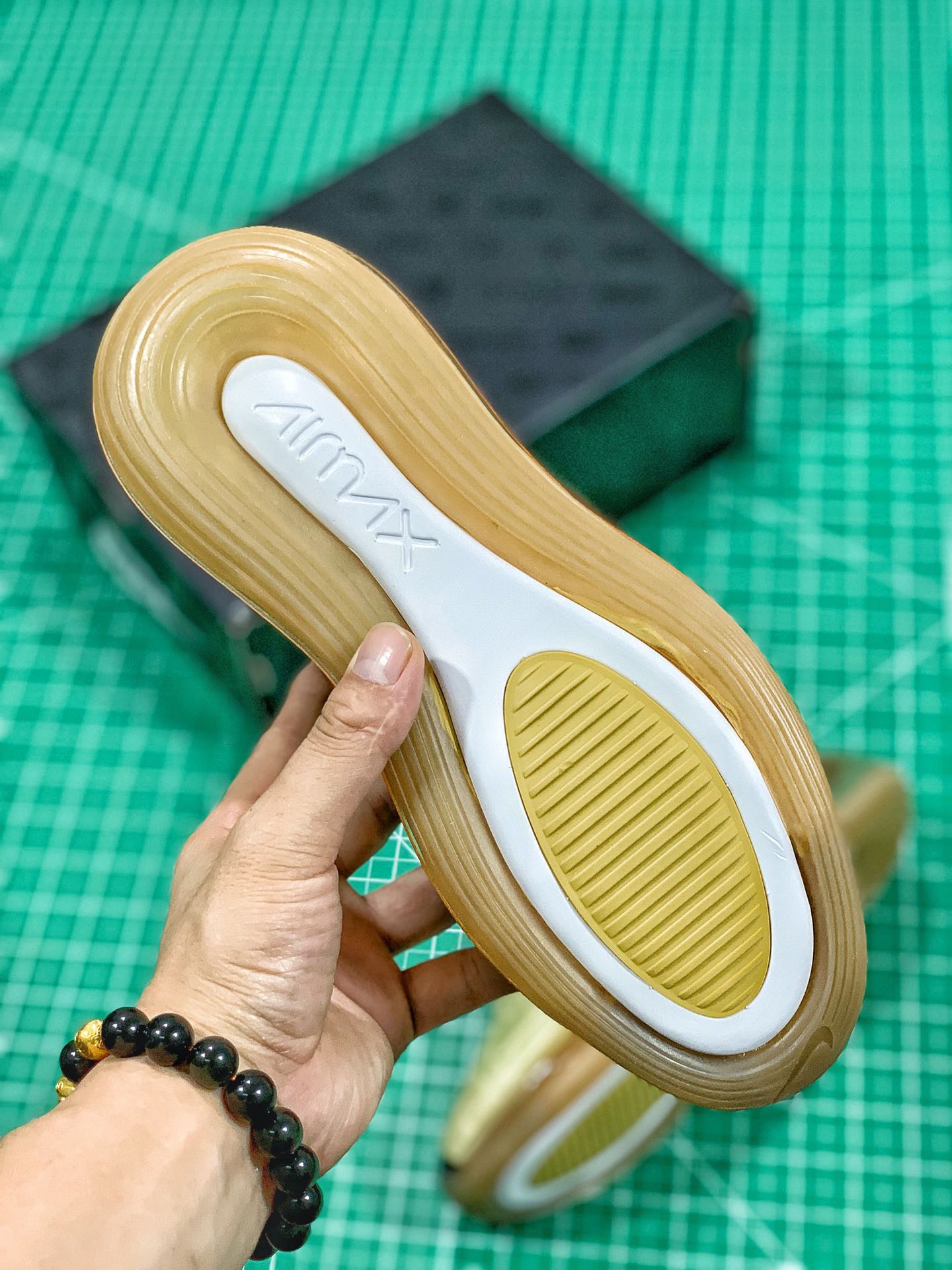 190市场原来220 品质 市场顶级 公司级，黑盒系列，真标半码！Nike Air Max 720 天眼