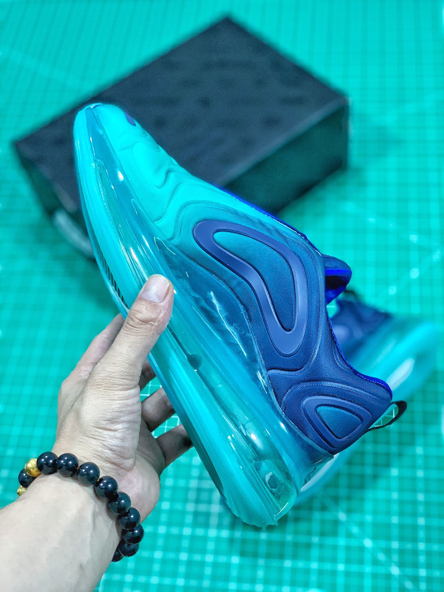 190市场原来220 品质 市场顶级 公司级，黑盒系列，真标半码！Nike Air Max 720 天眼