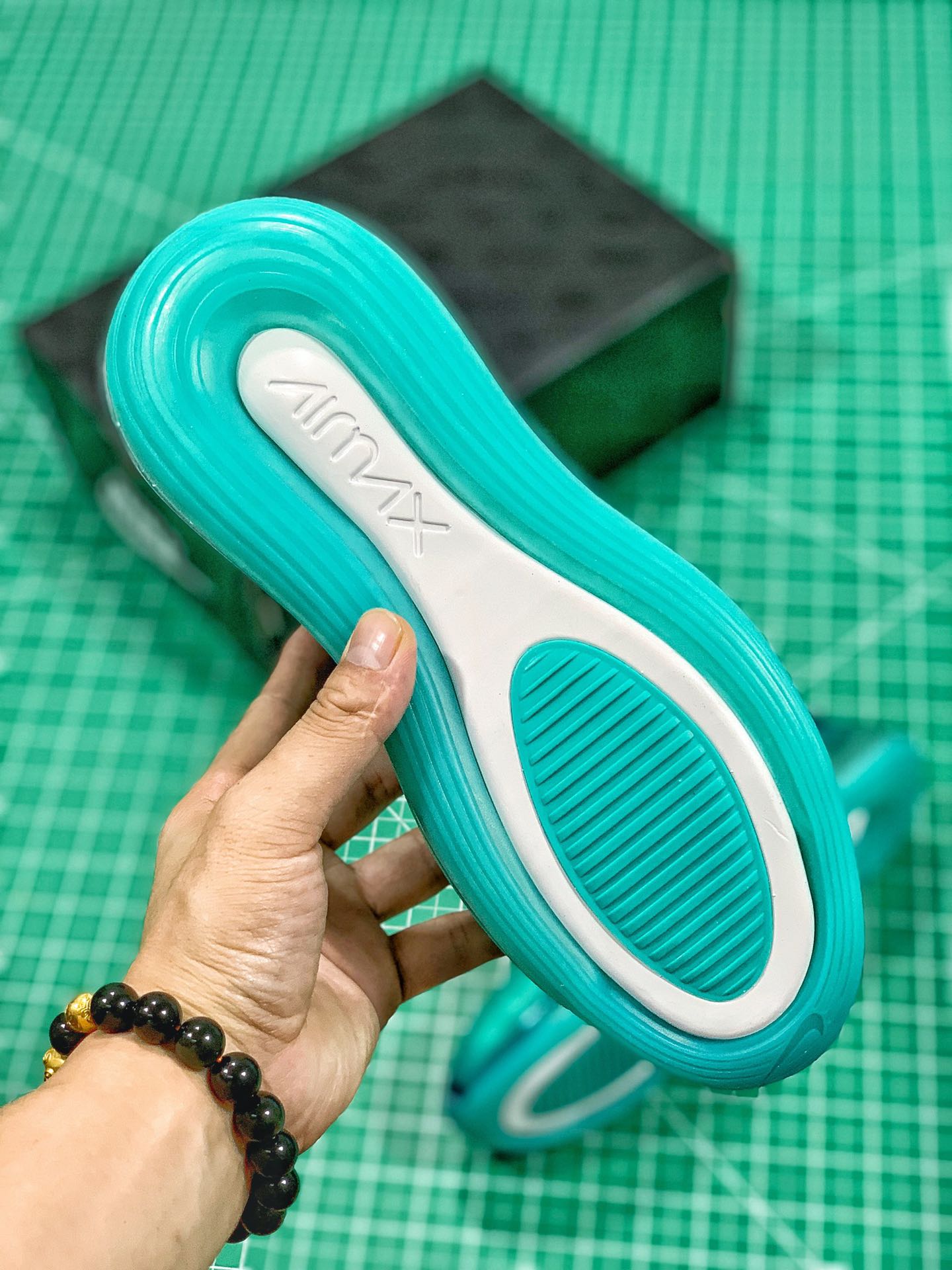 190市场原来220 品质 市场顶级 公司级，黑盒系列，真标半码！Nike Air Max 720 天眼