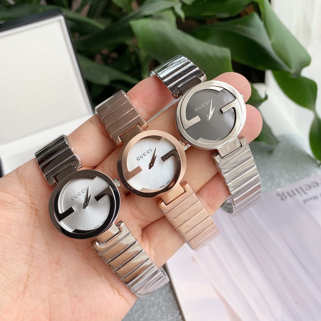 NO:156678,Batch: Packaging: 30 Channel goods fidelity!  Gucci double G, medium size 37mm ~ small size 30mm, women's watch, seemingly simple design contains complex craftsmanship, the case has a layered sense, so it can only be shipped in the original factory, IP ion plating, sapphire glass mirror, original Swiss quartz movement, beautiful [color], packaging plus 30, one-hand out!  ,gucci,gucci19860909批: 包装:30 渠道货保真！古驰Gucci双G,中号37mm～小号30mm,女表,看似简单设计蕴含着复杂工艺,表壳有层次感,原厂出货才能有如此细节,IP离子电镀,蓝宝石玻璃镜面,原装瑞士石英机芯,绝美[色] ,包装加30,一手出！,,gucci,gucci,Watch