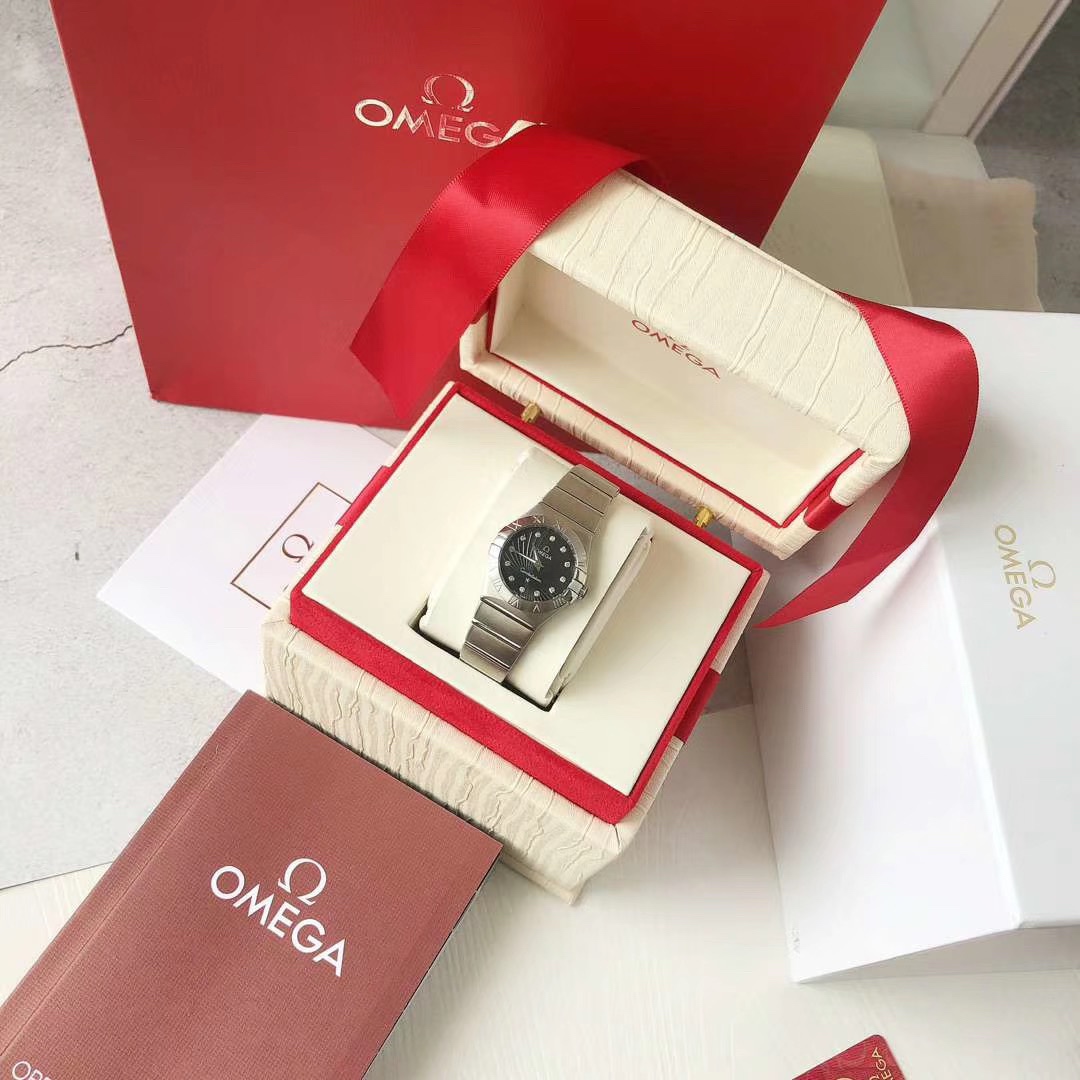 Omega 欧米茄星座系列女款腕表，直径27mm