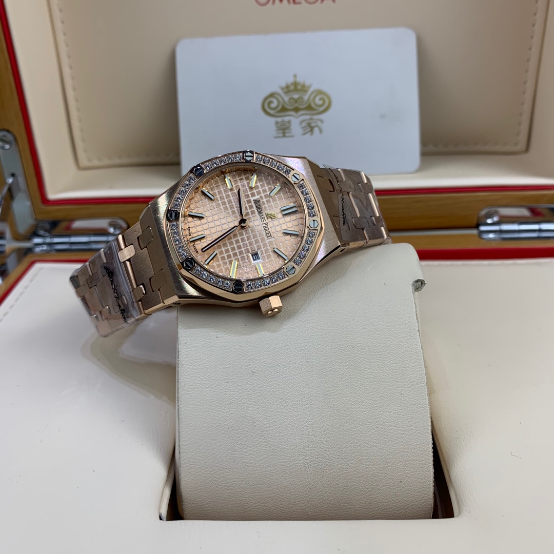 Audemars Piguet 皇家 AP爱彼女款带钻腕表