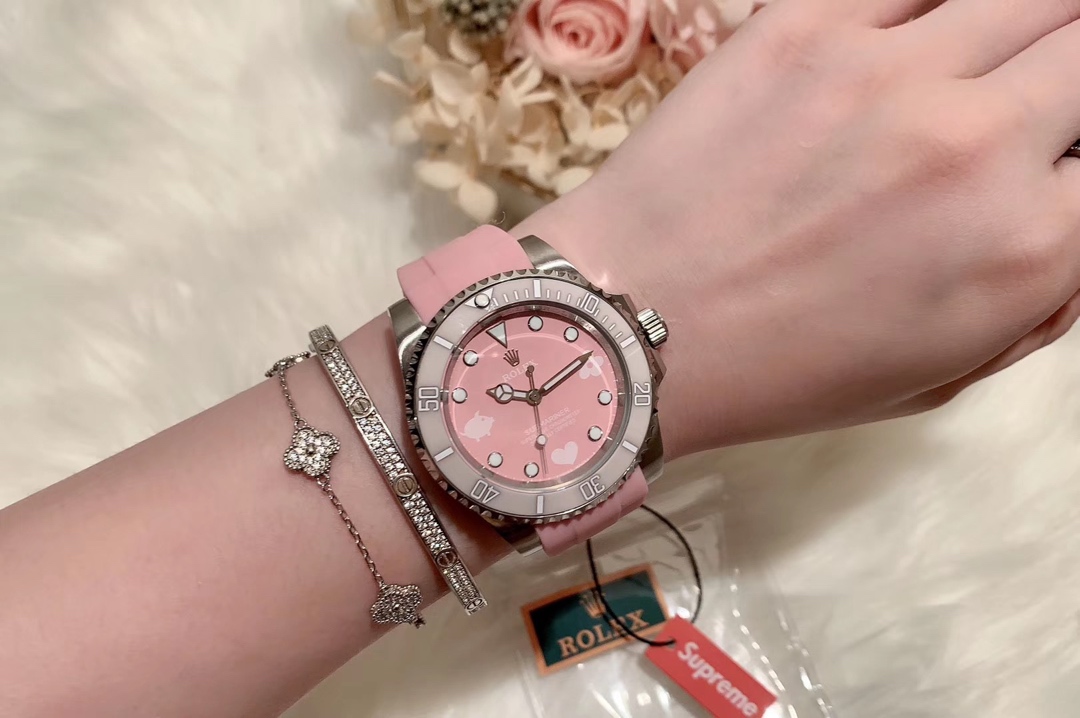 Rolex 劳力士粉色水鬼，女款专属，胶带钢带都有