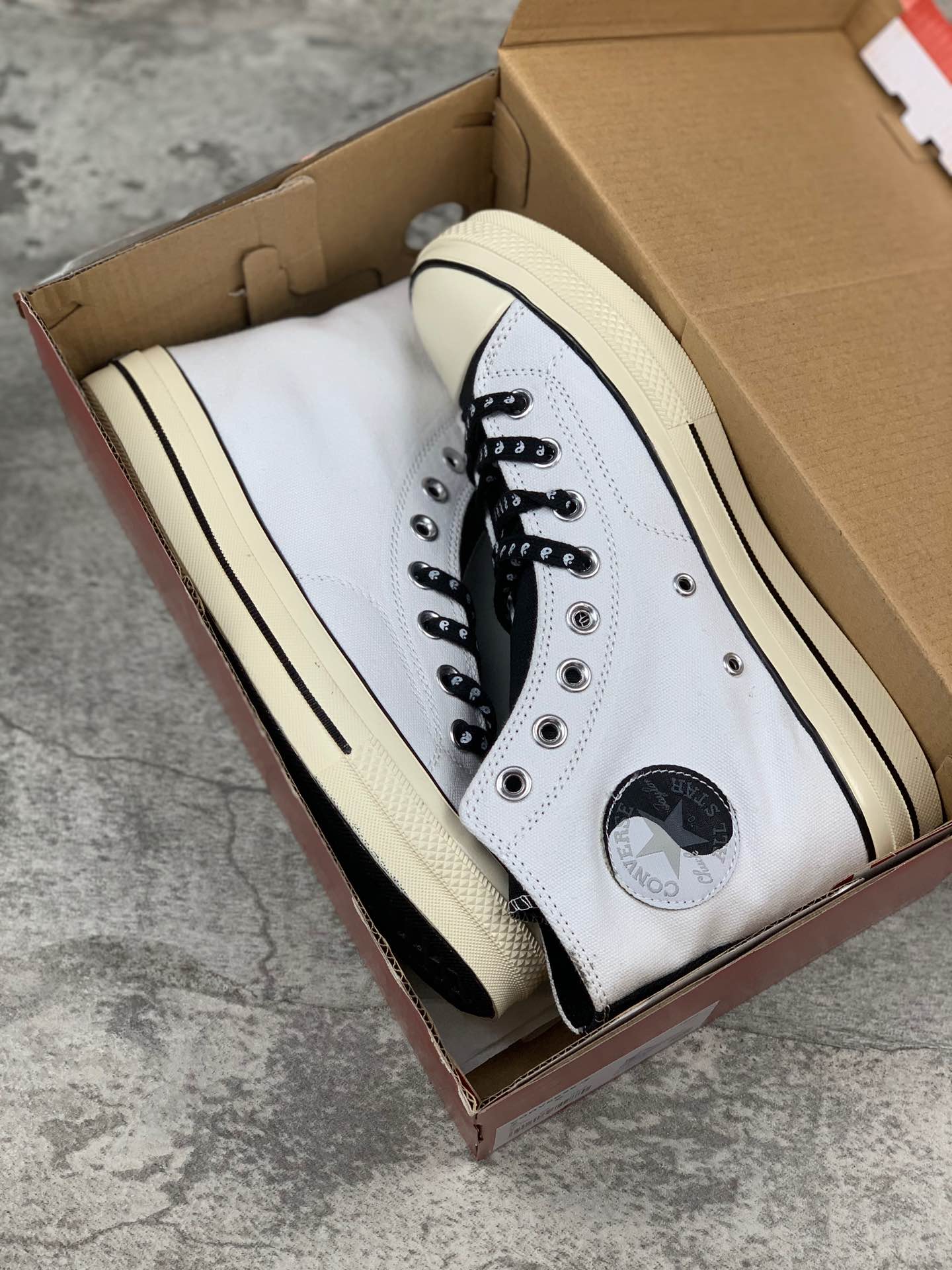 120/另有140 Converse 匡威 1970s Hi 全新中国元素阴阳太极系列 高帮帆布休闲板鞋