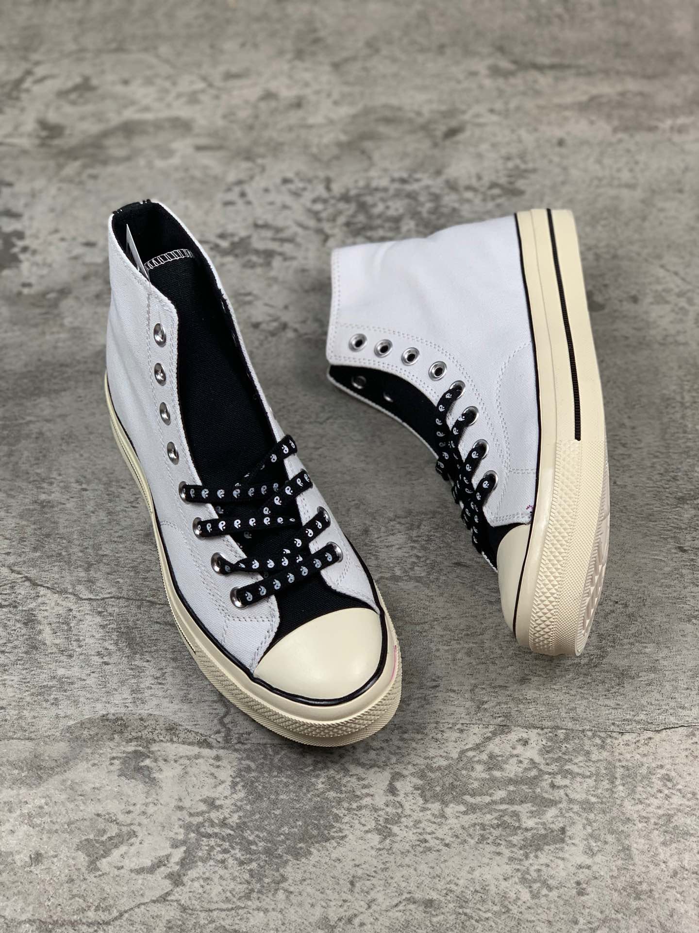 120/另有140 Converse 匡威 1970s Hi 全新中国元素阴阳太极系列 高帮帆布休闲板鞋