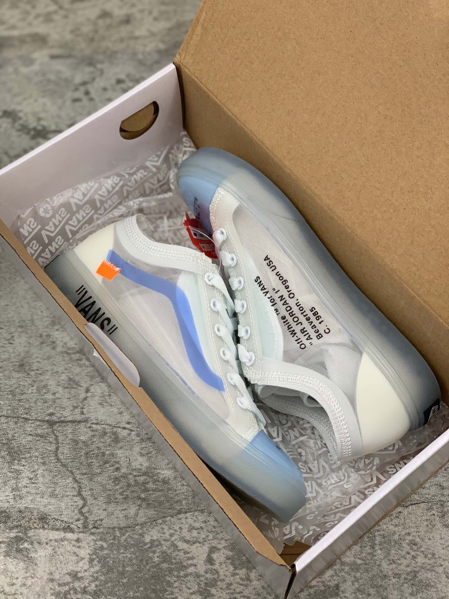 130 OFF-WHITE x Vans Old Skool 万斯透明网白冰蓝低帮板鞋