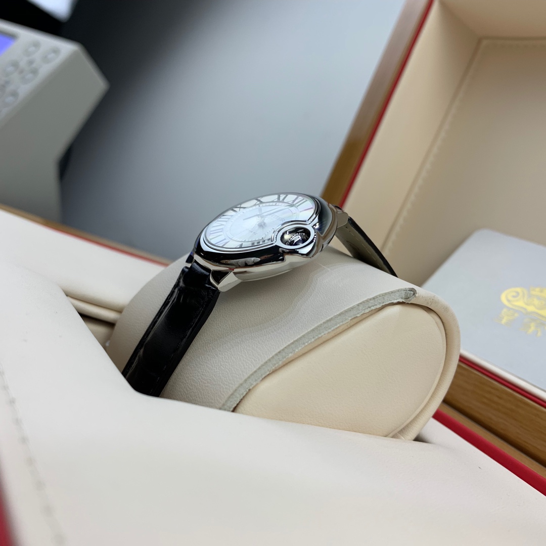 Cartier 皇家 卡地亚蓝气球系列女款腕表