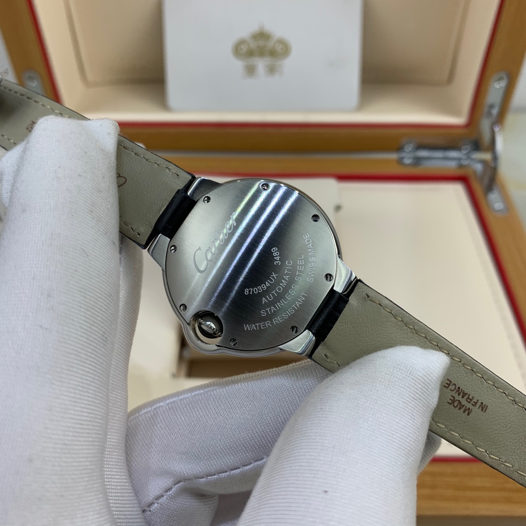 Cartier 皇家 卡地亚蓝气球系列女款腕表