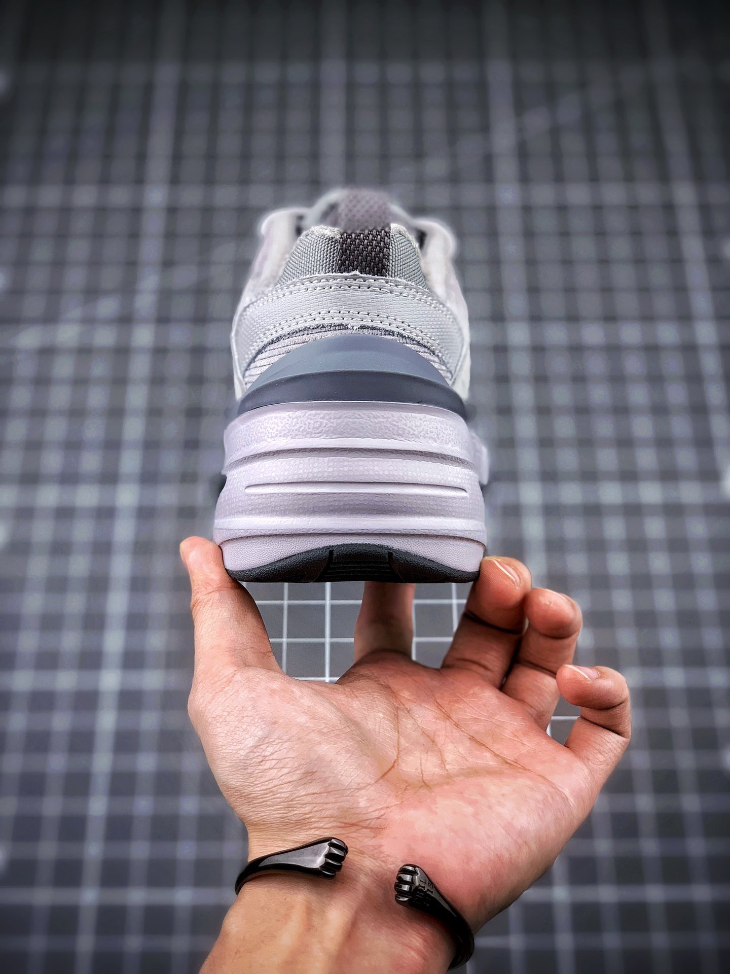 190Air Monarch the M2K Tekno 灰麂皮 BV0074-001