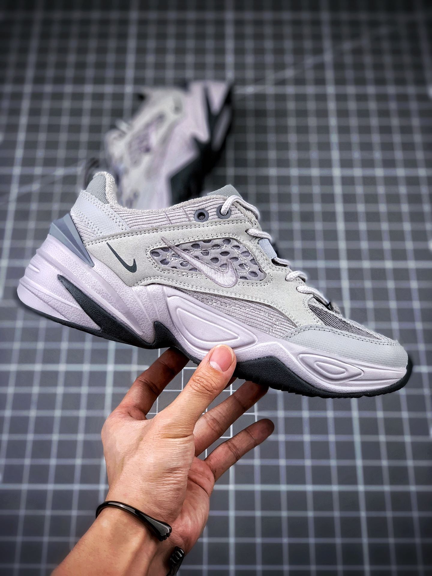 190Air Monarch the M2K Tekno 灰麂皮 BV0074-001