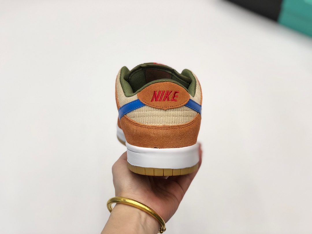 160Nike Dunk Sb Low Pro “Light Cream” BQ6817-201 灯芯绒滑板鞋