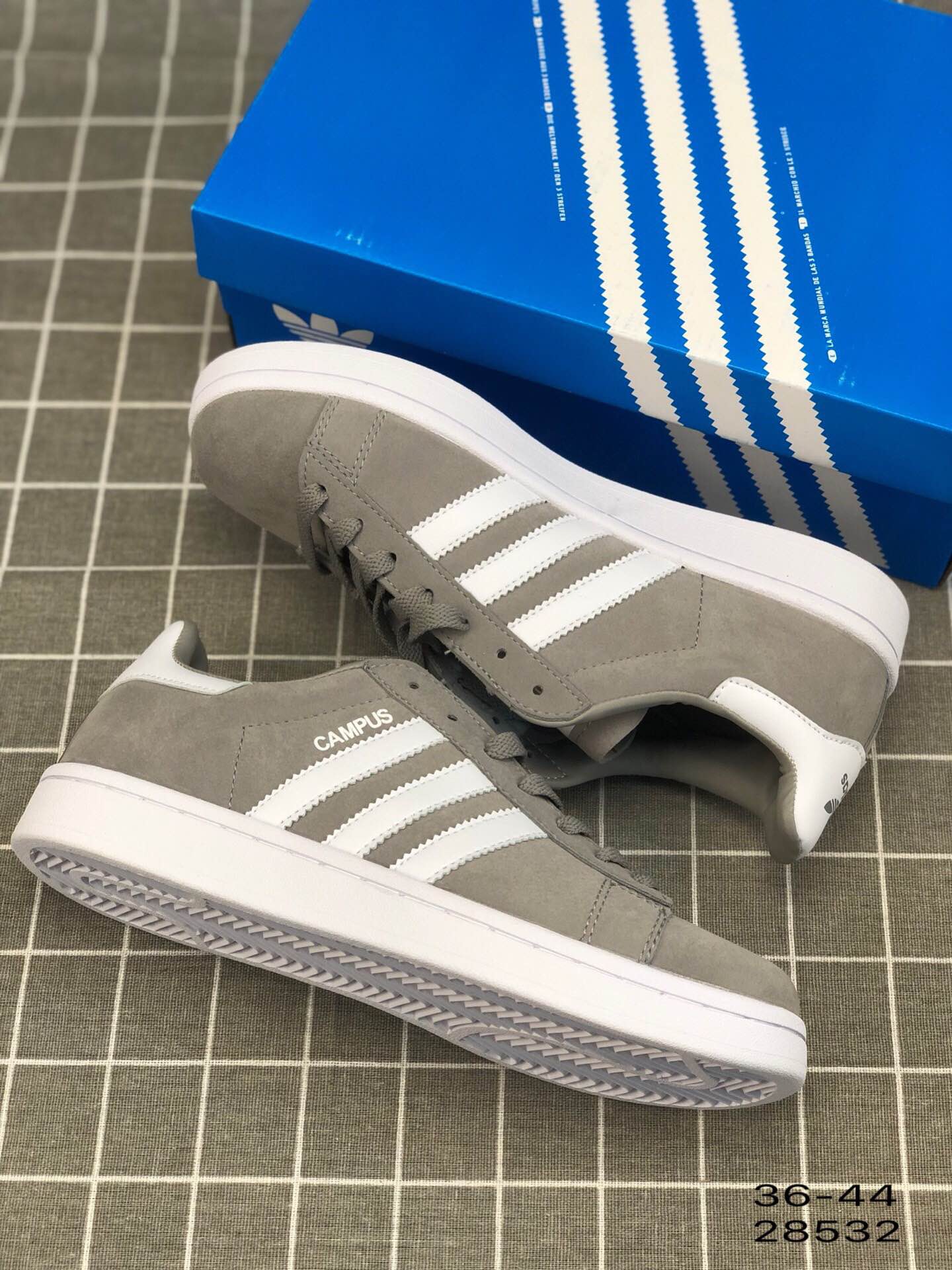 95阿迪达斯 Adidas Campus W 经典款 三叶草低帮休闲板鞋