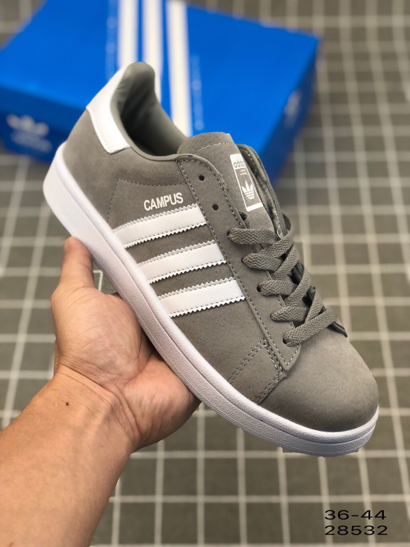 95阿迪达斯 Adidas Campus W 经典款 三叶草低帮休闲板鞋