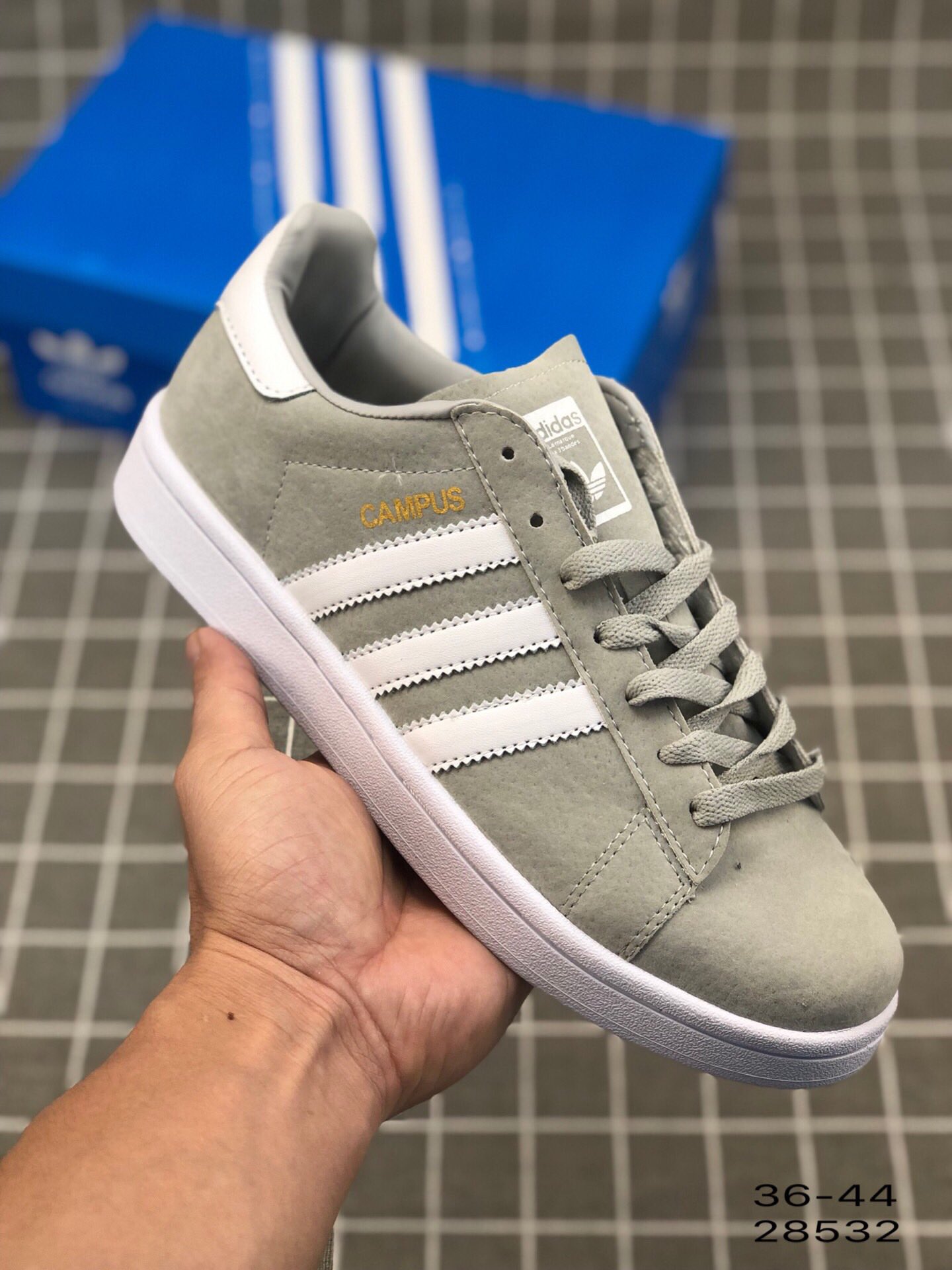 95阿迪达斯 Adidas Campus W 经典款 三叶草低帮休闲板鞋