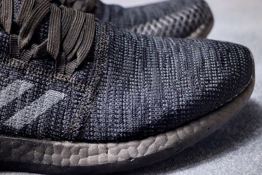 220公司级 初夏限定配色！阿迪达斯 Adidas PureBOOST LTD  白红3M 爆米花缓震中底跑步鞋。
