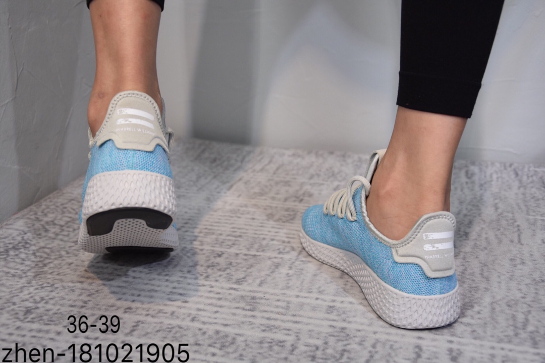 60简介：阿迪达斯 Adidas菲董联名 编织面 低帮 板鞋 Elastic Slip On PW