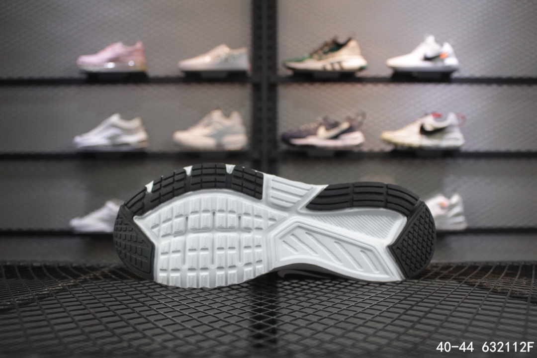 115耐克NiKE 登月夏季轻跑鞋 运动休闲潮流跑鞋