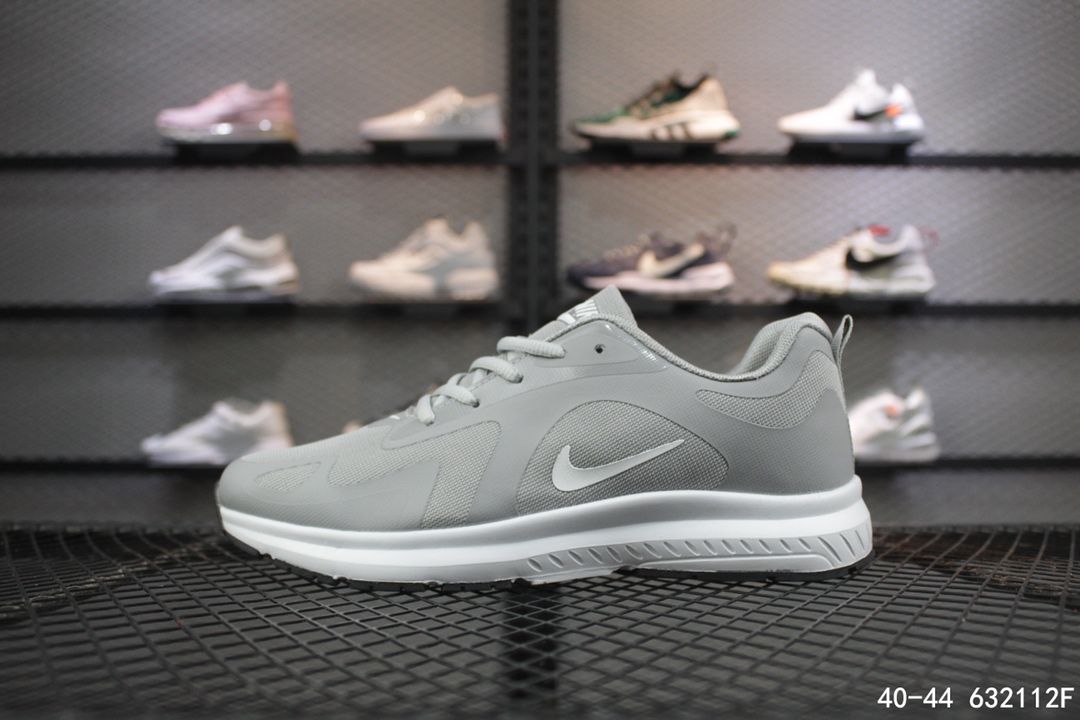 115耐克NiKE 登月夏季轻跑鞋 运动休闲潮流跑鞋