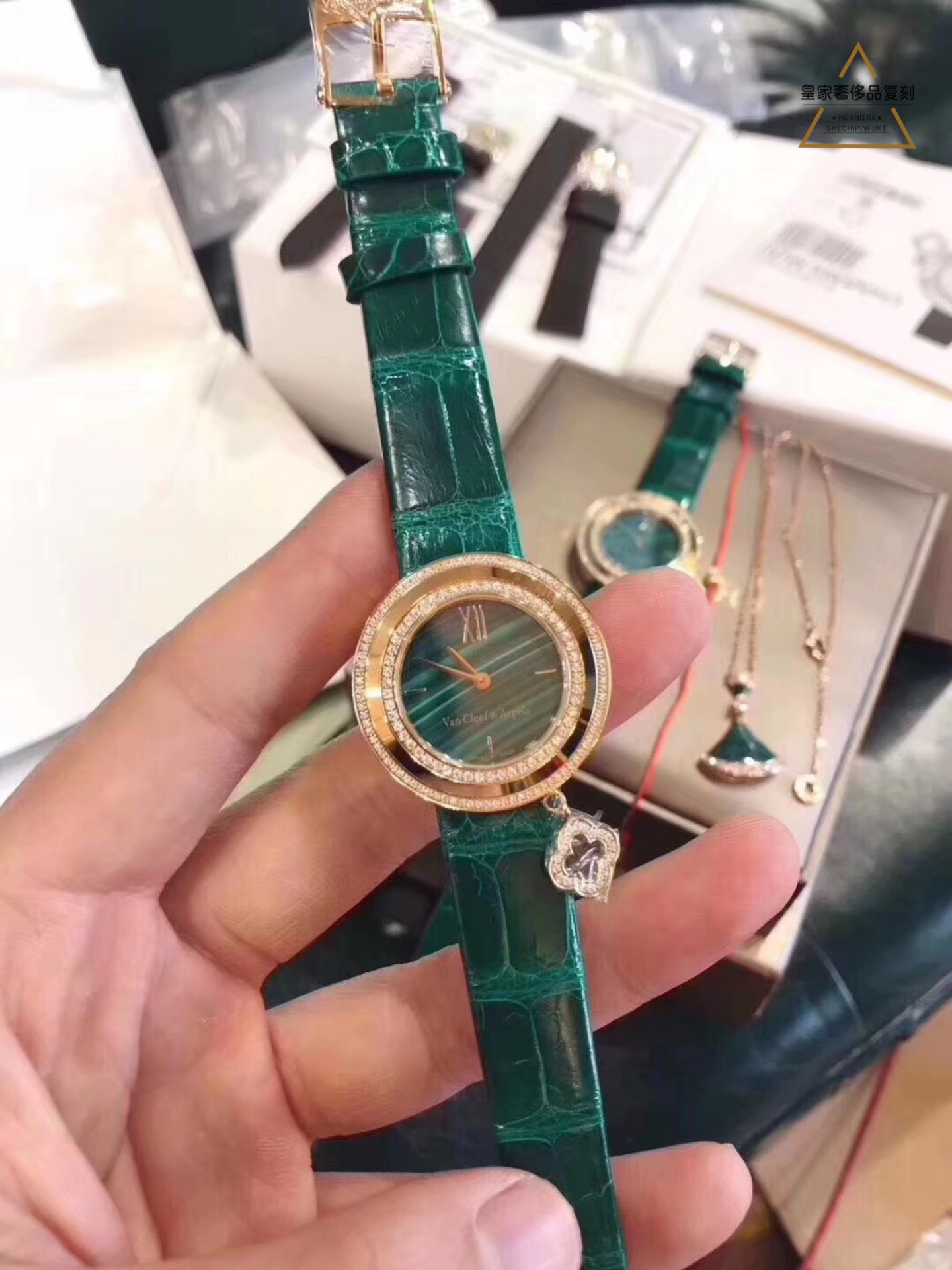 Van Cleef & Arpels 不可错过的vca梵克雅宝四叶草