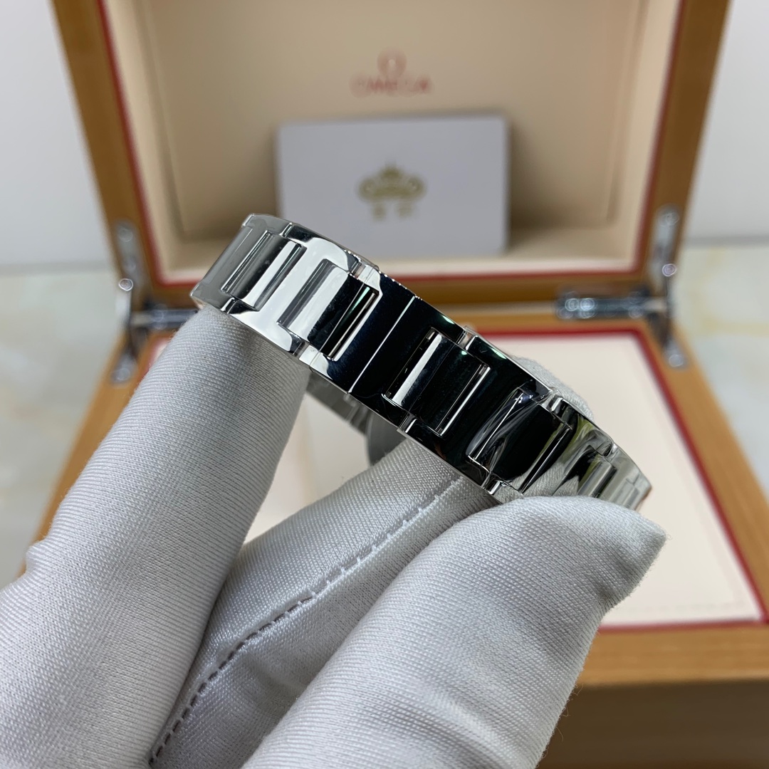 Piaget 皇家 伯爵女款腕表