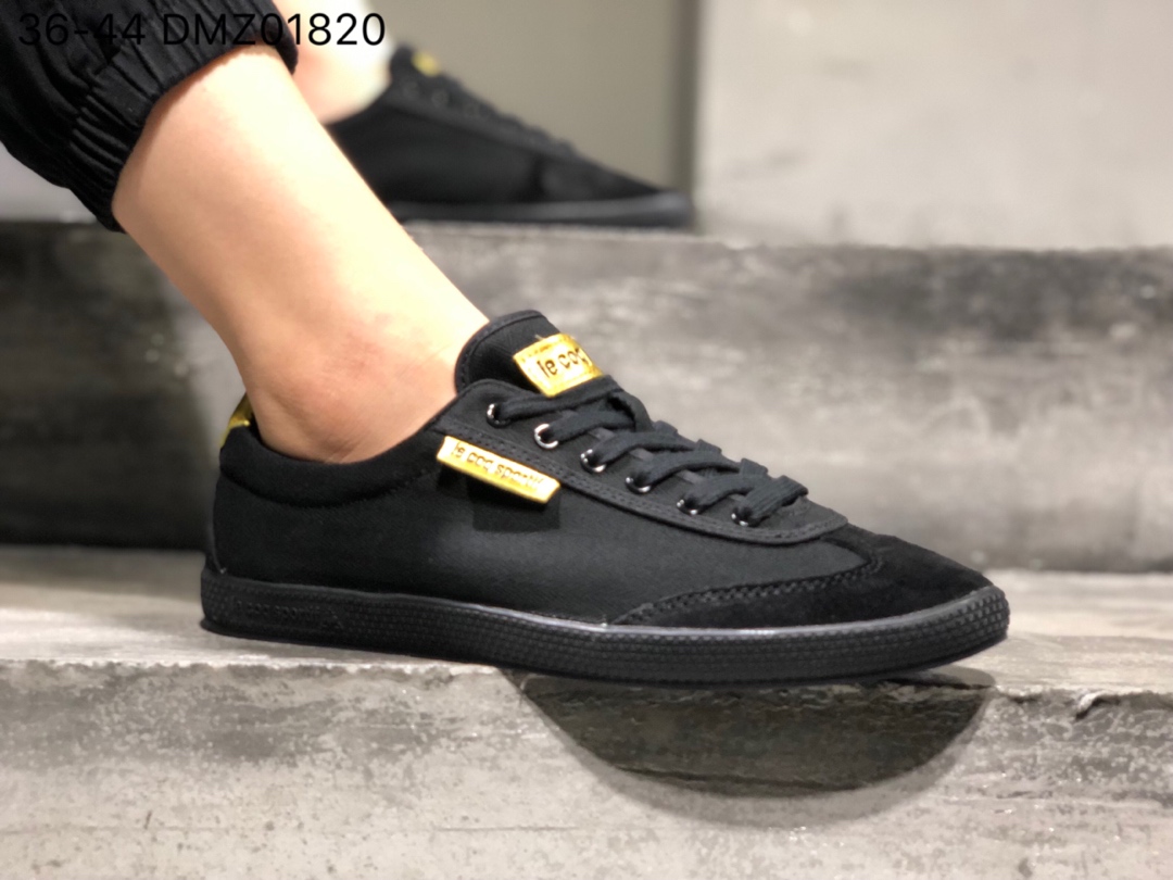 110 LE COQ SPORTIF 乐卡克法国公鸡 帆布材质休闲鞋