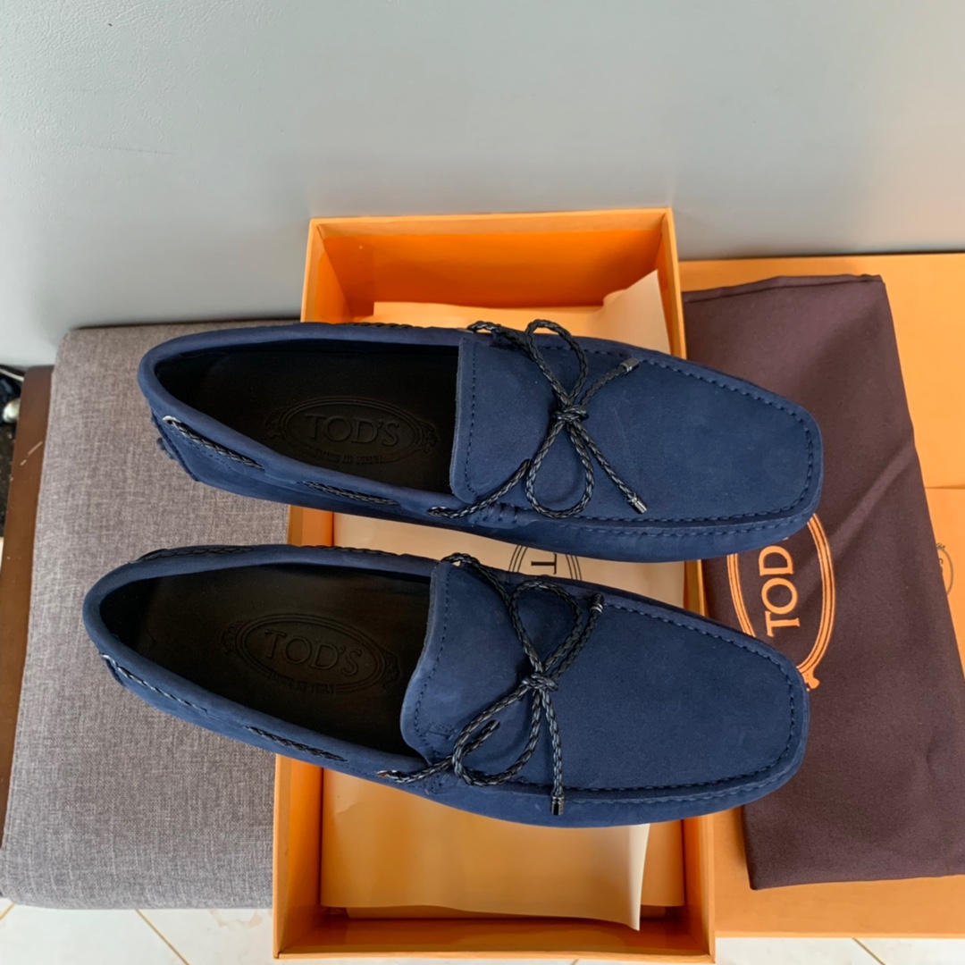 NO:649030,Counter synchronization tods Tods handmade beanie men's shoes driving shoes perfect last imported water-dyed cowhide lining imported deerskin upper light gray dark blue army green orange 38-44 in stock, loafers, Tod's, loafers, cowhide19860909专柜同步 tods托德斯纯手工豆豆男鞋 开车鞋 完美楦型 进口水染牛皮里 鞋面进口鹿皮 浅灰色 深蓝色 军绿色 橘色38-44现货,乐福鞋,Tod's,loafers,cowhide,Women's Shoes